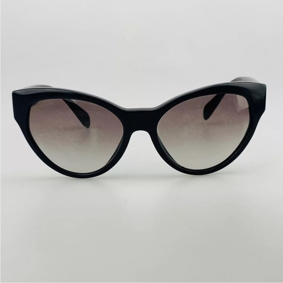 Prada Black Cat Eye Sunglasses SPR085, with case - Picture 1 of 14